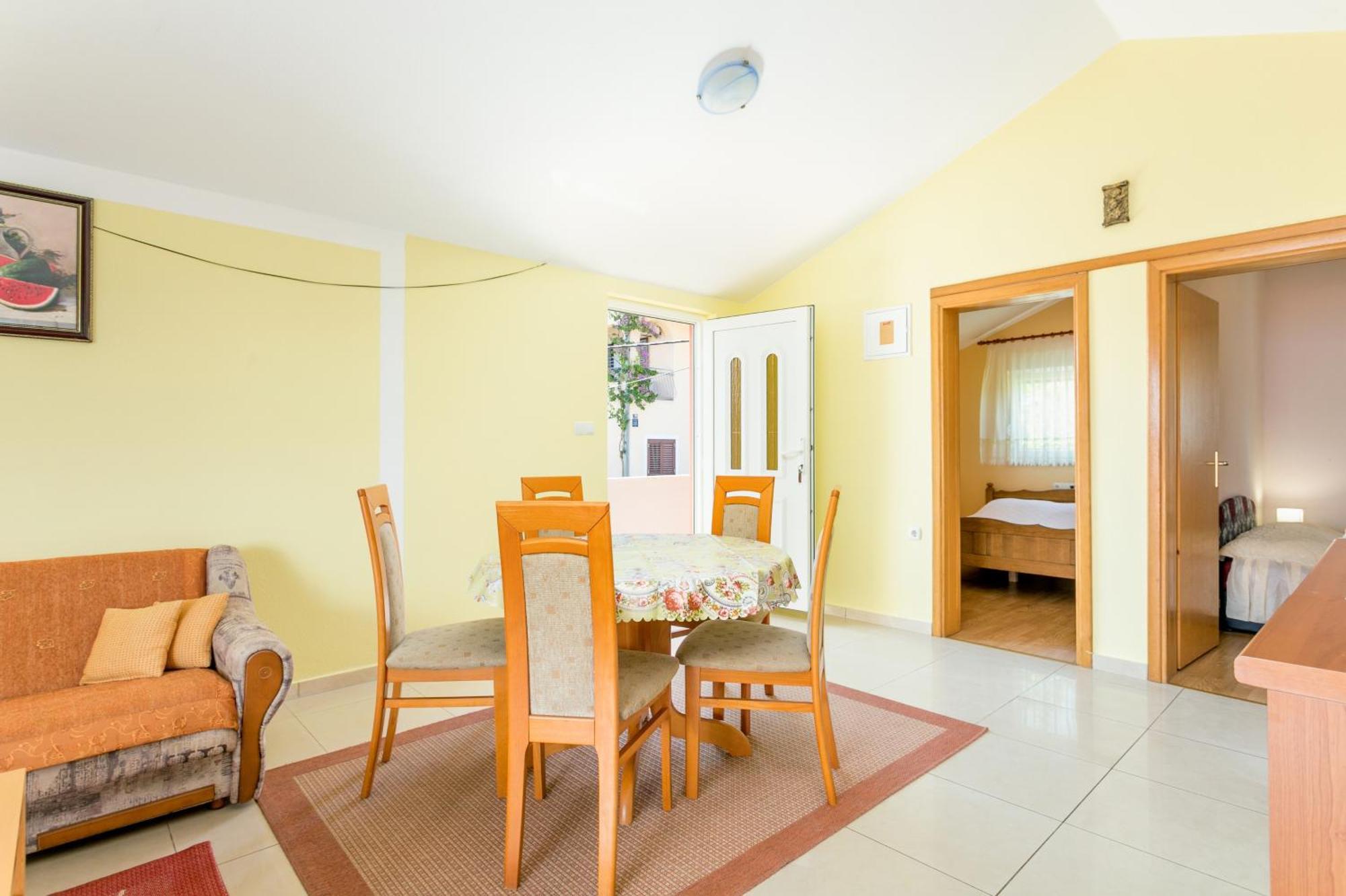 Apartments By The Sea Slatine, Ciovo - 11126 Room photo